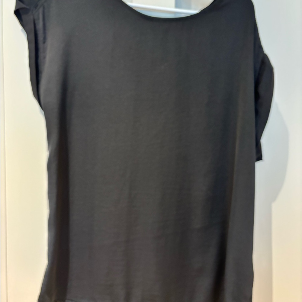 Banana Republic Black Sleeveless Boxy Muscle Tee